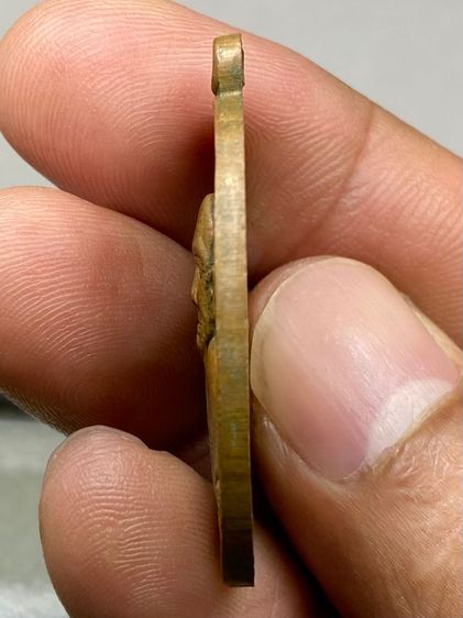 เหรียญ หลวงพ่อแก้ว เกสาโร รูปที่ 4