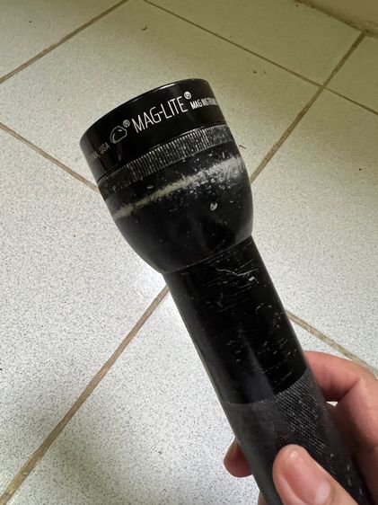 ไฟฉาย Maglight ขนาด D 4 ก้อน รูปที่ 3