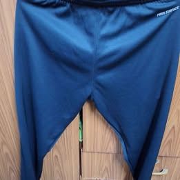 Volt Neutron 001 essentials กางเกงวอร์มมือสอง เอว 30-33 นิ้ว สภาพดีจ้า สีเขียว รูปที่ 4