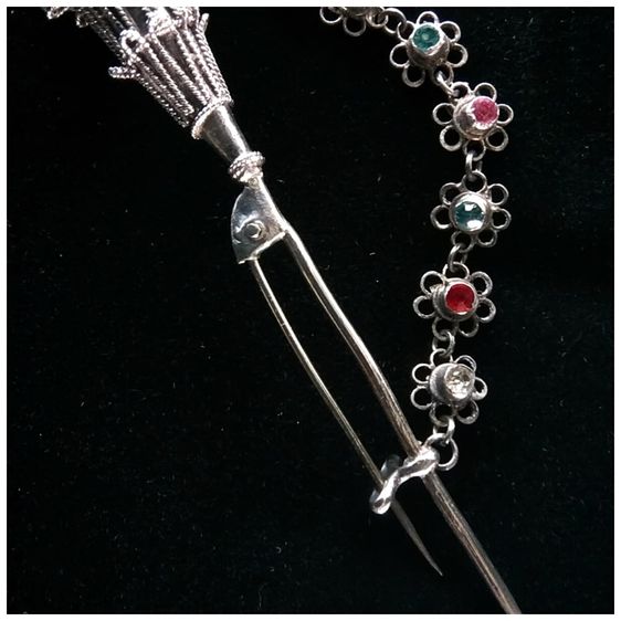 เข็มกลัดเงิน ประดับพลอย รูปที่ 3