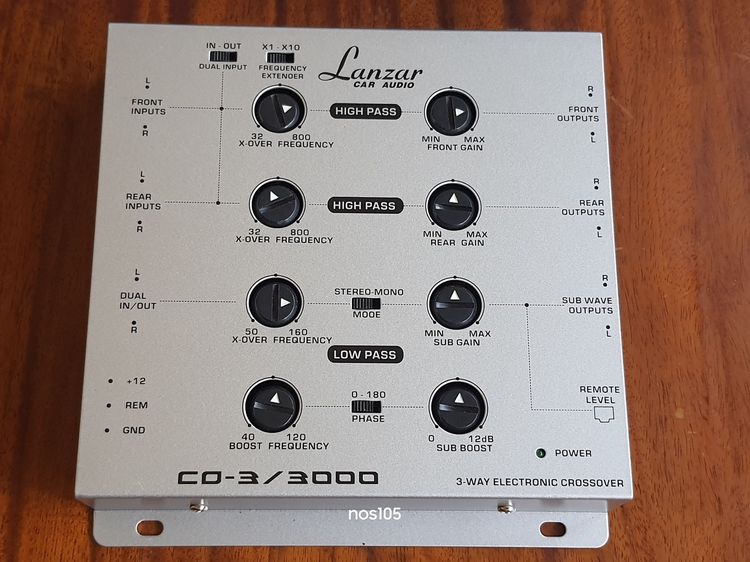 ครอสโอเวอร์ Lanzar รุ่น CO-3 3000