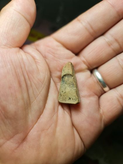 พระผงสุพรรณ พิมพ์หน้าแก่ เก่ามีอายุ สภาพสวยน่ารัก รูปที่ 5