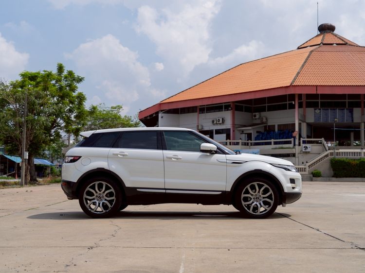 Land Rover Range Rover 2012 2.2 Evoque Sd4 4WD Utility-car ดีเซล ไม่ติดแก๊ส เกียร์อัตโนมัติ ขาว รูปที่ 4