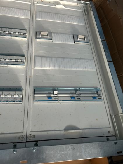 ตู้เมน เบรกเกอร์ Hager Germany ขนาดใหญ่ รูปที่ 4