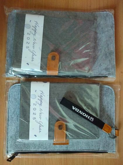 กระเป๋าใส่มือถือ แท็บเล็ต และไดอารี่ 2025 สินค้าลิขสิทธิ์ 
สินค้าพรีเมี่ยมจาก Honda รูปที่ 13