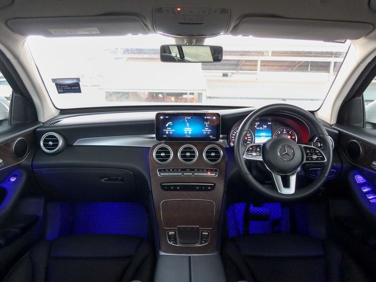 Mercedes-Benz GLC-Class 2020 GLC220d Utility-car ดีเซล ไม่ติดแก๊ส เกียร์อัตโนมัติ ขาว รูปที่ 2