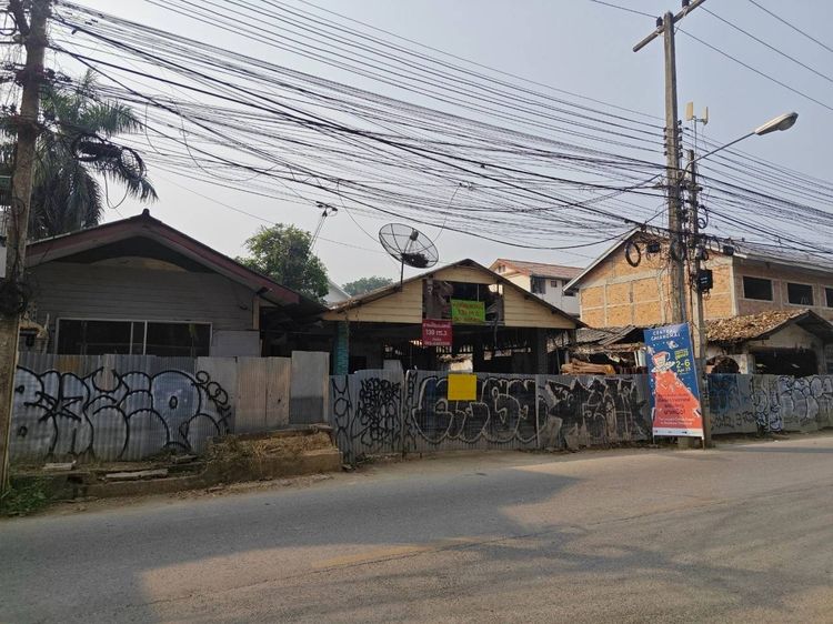 ขายที่ดินเชียงใหม่ ใกล้ประตูเชียงใหม่  ที่ดิน 139 ตารางวา ราคา 16,000000.- บาท ตรงข้ามวิทยาลัยนาฎศิลป์ เชียงใหม่ 