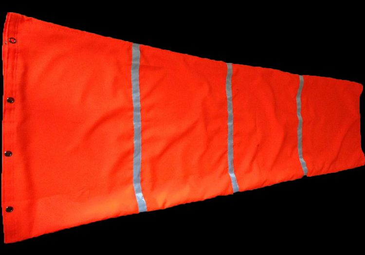 Windsock ถุงลมบอกทิศทาง กรวยลมบอกทิศทาง รูปที่ 14