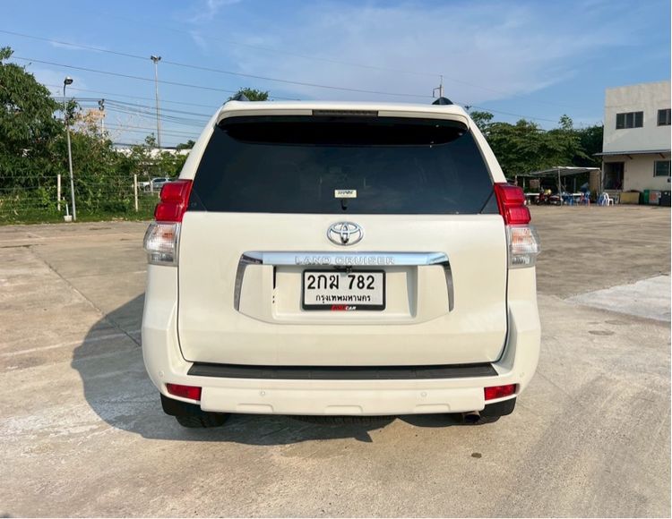 Toyota Land Cruiser Prado 2013 3.0 D4D 4WD ดีเซล เกียร์อัตโนมัติ ขาว รูปที่ 2