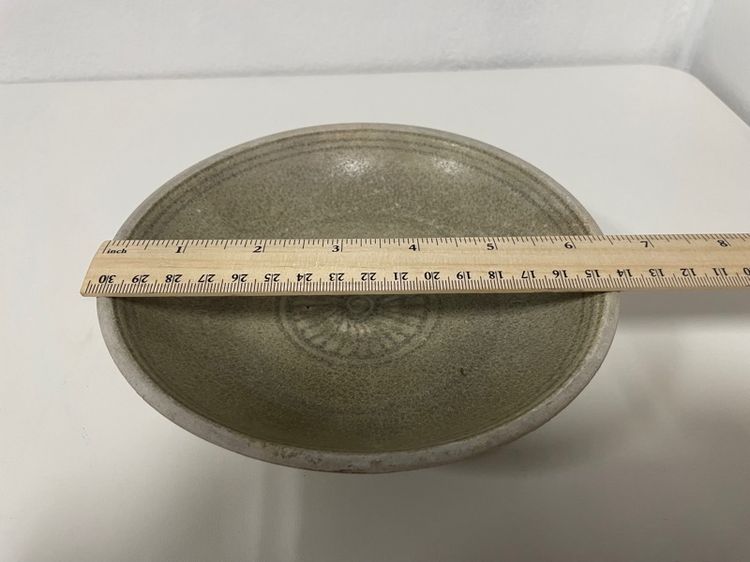 ชามก้นเตี้ยเคลือบเขียว บ้านป่ายาง ศรีสัชนาลัย รูปที่ 4