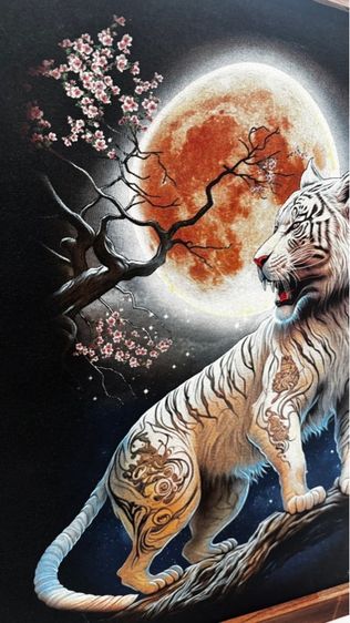 White Tiger In Moonlight Technical image of sandblasting on fabric เสือขาวในแสงจันทร์  รูปที่ 3