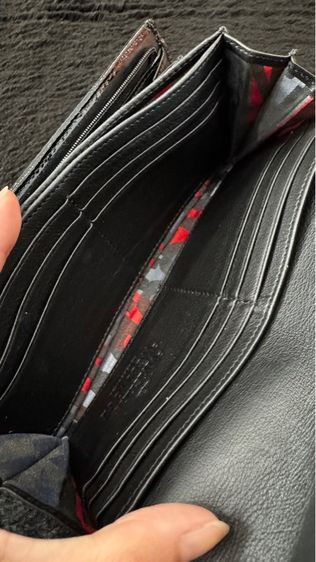 กระเป๋าสตางค์พับยาว Vivienne Westwood ORB หนังเคลือบอีนาเมล รูปที่ 10