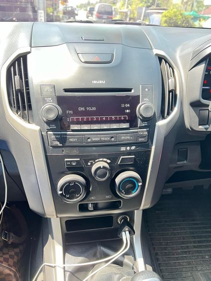 เดิม All new isuzu ของหายาก แผ่น USB  บลูทูธ