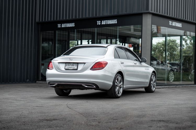 Mercedes-Benz C-Class 2020 C220 Sedan ดีเซล ไม่ติดแก๊ส เกียร์อัตโนมัติ บรอนซ์เงิน รูปที่ 3