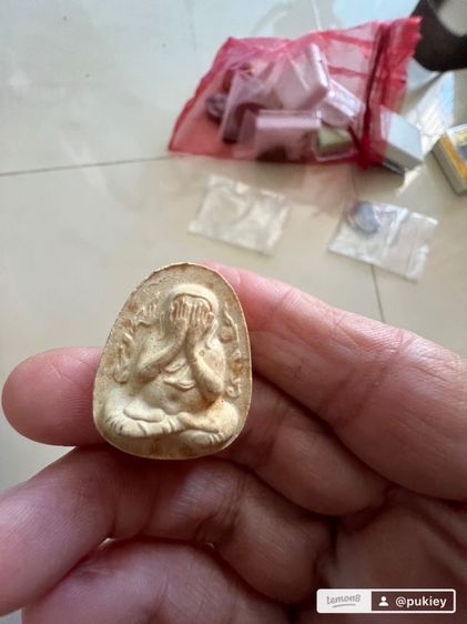 พระเหรียญ รูปที่ 2