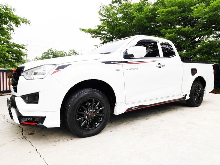 รถ Isuzu D-MAX 1.9 S สี ขาว
