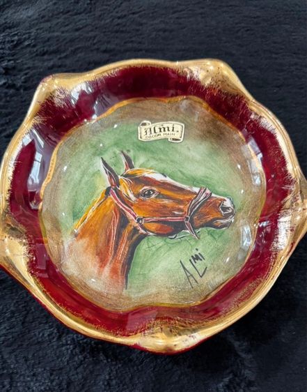 อื่นๆ  ภาพวาดหัวม้า บนกระเบื้องเคลือบ