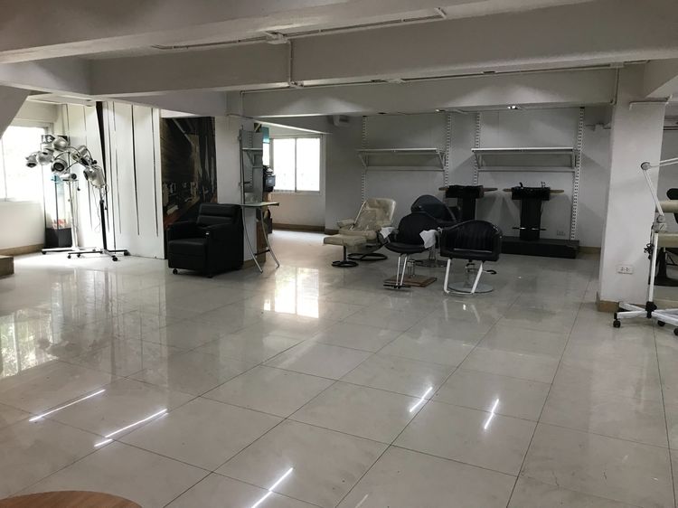 ให้เช่าตึกแถว 3 คูหา ติดริมถนนใหญ่รามคำแหง รูปที่ 3