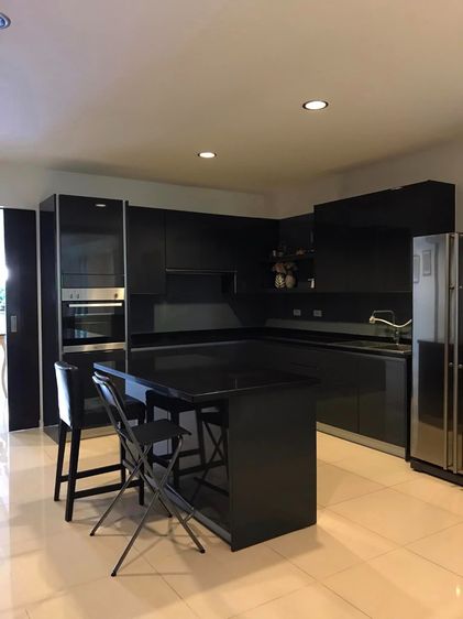 ขายบ้านพร้อมที่ดิน รามคำแหง ซ.9 หมู่บ้านธารารมณ์