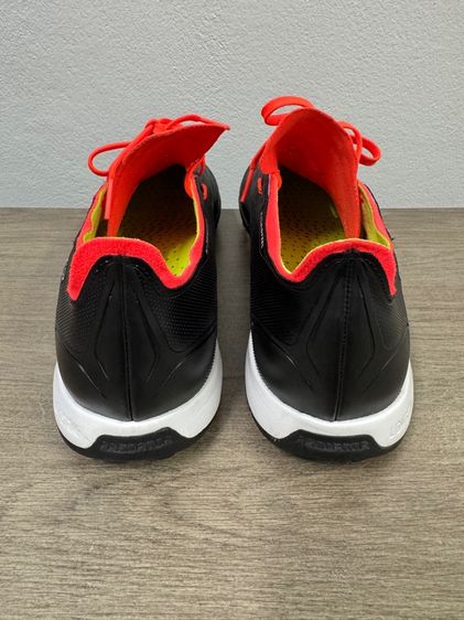 รองเท้าฟุตบอล Adidas Predator 24 League Low Turf(100ปุ่ม) รูปที่ 15