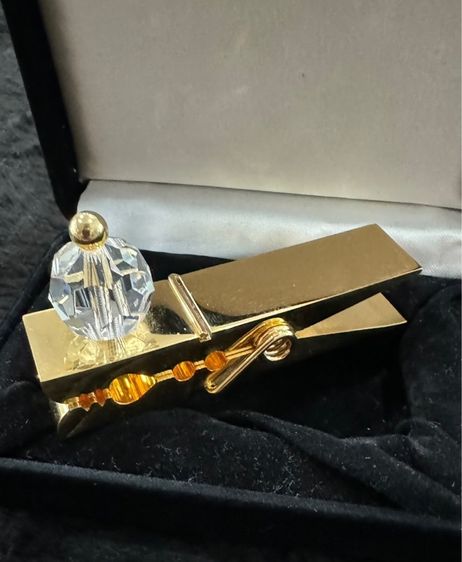 คลิปหนีบชุบทองประดับด้วยคริสตัล SWAROVSKI  รูปที่ 2