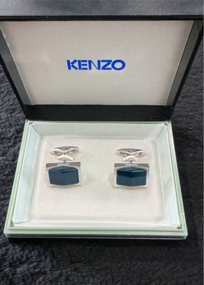 อื่นๆ Kenzo cufflinks with Green Gem with box คัฟลิงค์ เคนโซ่ พร้อมกล่อง