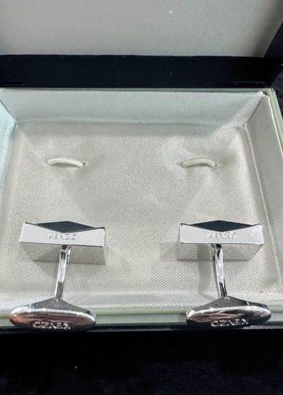 Kenzo cufflinks with Green Gem with box คัฟลิงค์ เคนโซ่ พร้อมกล่อง รูปที่ 3