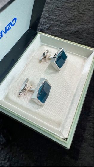 Kenzo cufflinks with Green Gem with box คัฟลิงค์ เคนโซ่ พร้อมกล่อง รูปที่ 2