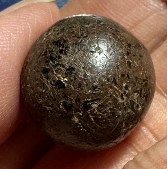 ลูกอมเนื้อผงคลุกรัก ล.พ.ไล้(ร้าย) วัดเขายี่สาร รูปที่ 3