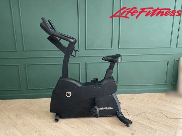 อื่นๆ จักรยานออกกำลังกาย Life Fitness C1 Life Fitness C1 Lifecycle Exercise Bike
