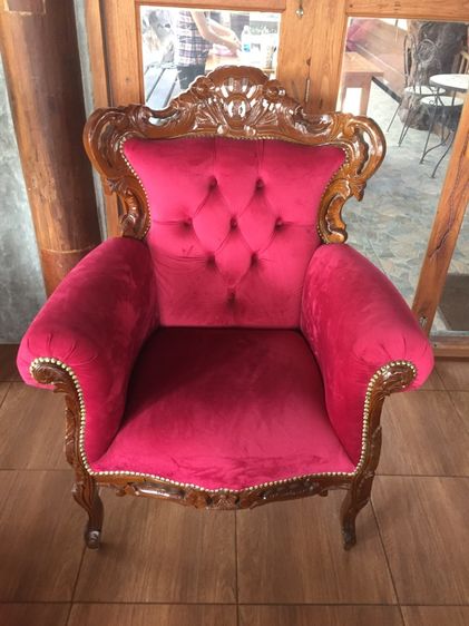 หลุยส์โซฟา1ที่นั่งสีแดงผ้ากำมะหยี่ตอกหมุดแกะสลัก รูปที่ 4