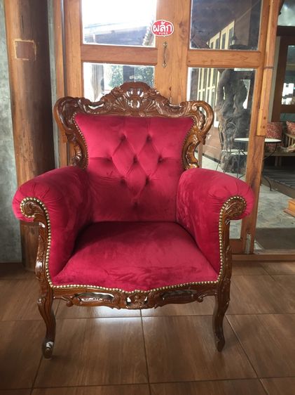 หลุยส์โซฟา1ที่นั่งสีแดงผ้ากำมะหยี่ตอกหมุดแกะสลัก รูปที่ 3