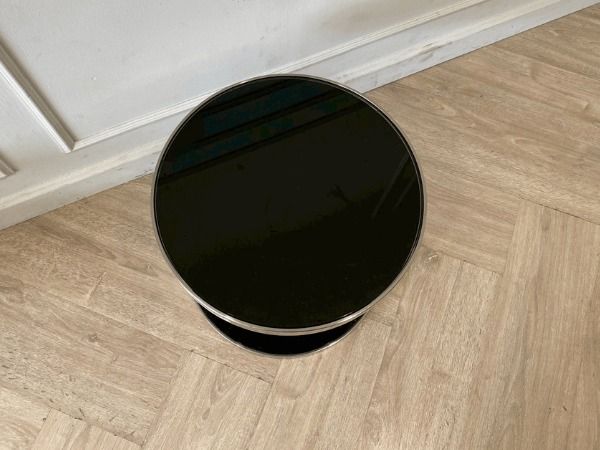 โต๊ะข้าง วงกลม โครงสแตนเลส ท็อปกระจก สีดำ ตกแต่งแบบทันสมัย รูปที่ 5