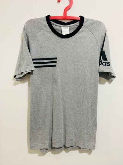 เทา แขนสั้น อื่นๆ อื่นๆ เสื้อยืด ADIDAS 💯 size M ขนาดอก 20.5 ยาว 27 นิ้ว สภาพดีมาก ดีเทลสวย ผ้าบางใส่สบายหายากน่าสะสมครับ