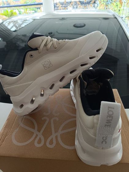 ขาย On Cloud  size 43-275cm สภาพใหม่ ของแท้  รูปที่ 2