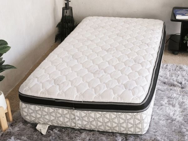 ที่นอน 3 ฟุต Restonic ComfortCare รูปที่ 5