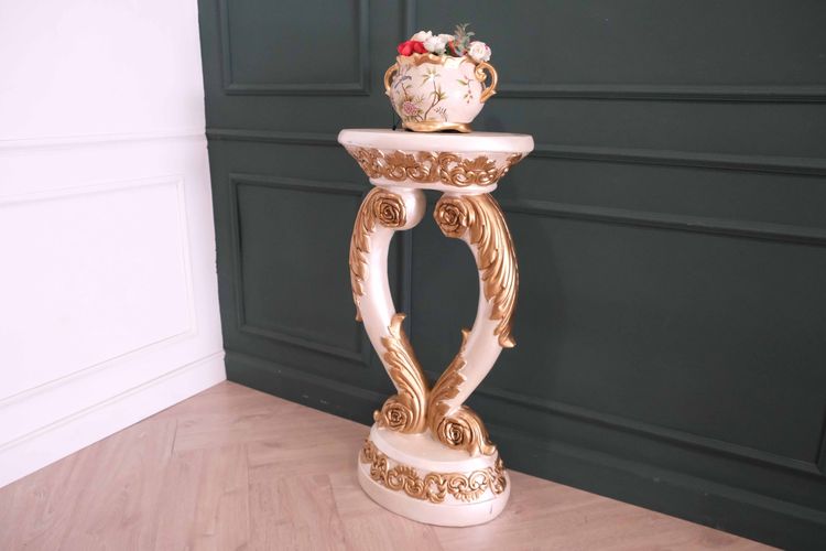 แท่นวางดอกไม้ตกแต่งบ้าน สไตล์หรูหรา ขอบทอง รูปที่ 3