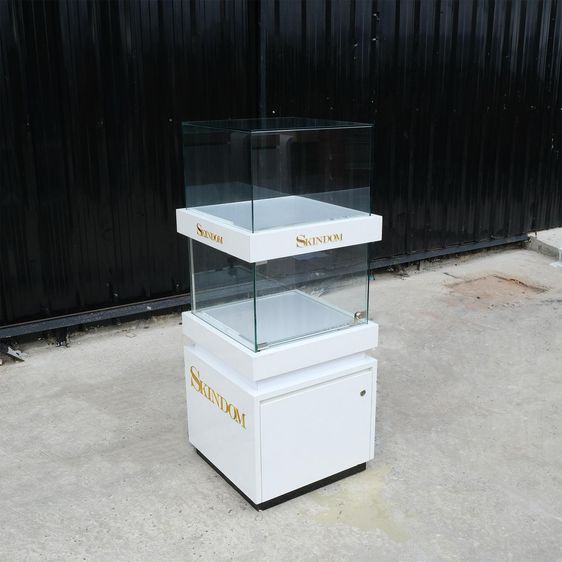 ตู้จิวเวลรี่ ตู้กระจกโชว์สินค้า แบบ 2 ชั้น โครงไม้ไฮกรอสสีขาว มีตู้เก็บของด้านล่าง รูปที่ 5