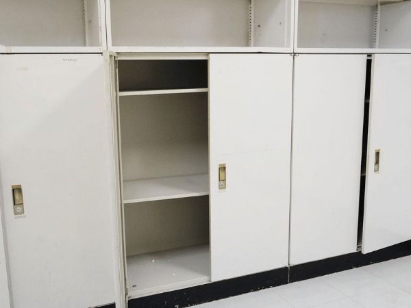 ตู้เหล็กเก็บเอกสาร Okamura ทรงสูง 4 บานเปิด 3 ชั้นวาง รูปที่ 4