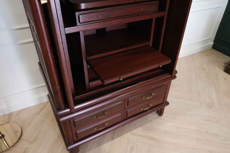 ตู้ไม้สัก 4 บานเปิด งานคุณภาพจากโรงแรม 5 ดาว รูปที่ 15