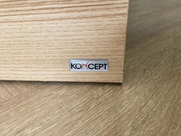 เซ็ตห้องนอน ตู้เสื้อผ้า เตียง 5 ฟุต ยี่ห้อ Koncept ที่นอนสปริง 5 ฟุต ยี่ห้อ Synda รูปที่ 8