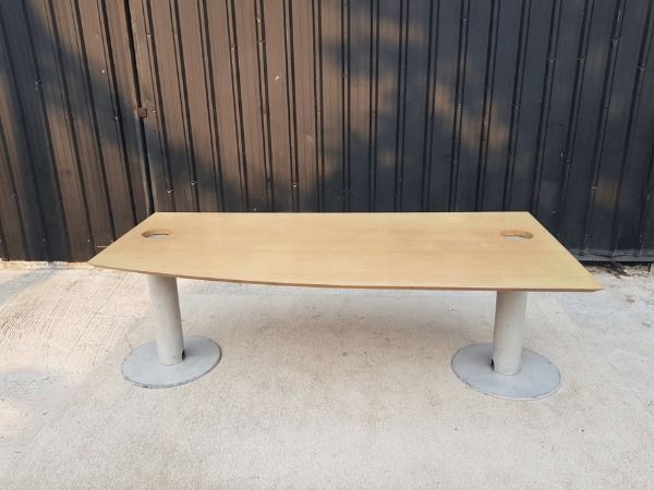 โต๊ะประชุม ขาเหล็ก สีเทา ท็อปไม้ สีครีม 200cm รูปที่ 6