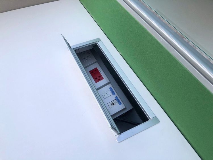 โต๊ะทำงานแอล พร้อมตู้เอกสาร สีเทาอ่อน รูปที่ 12