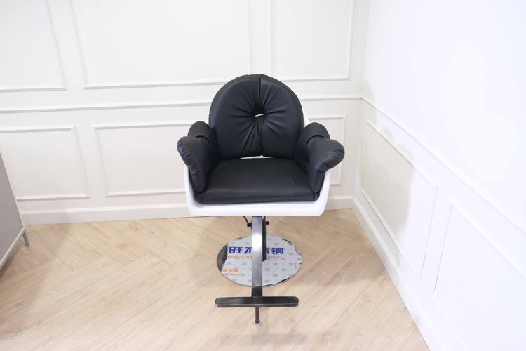 เก้าอี้ร้านเสริมสวย เก้าอี้ร้านแต่งหน้า เบาะหนัง โครงเหล็ก ขาว-ดำ ของใหม่ รูปที่ 2