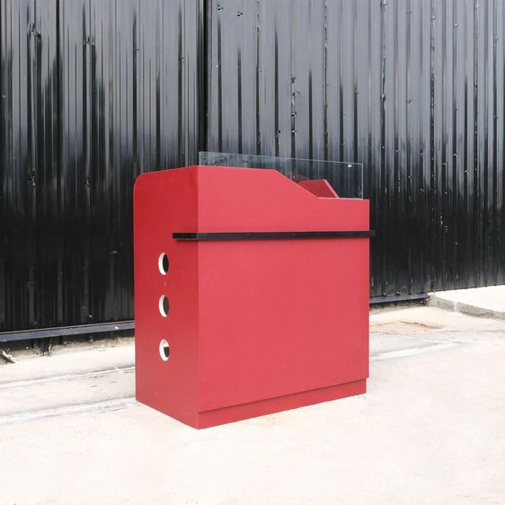 โพเดียม Podium แท่นยืนบรรยาย แท่นประกาศ สีแดง มีที่เก็บของด้านล่าง