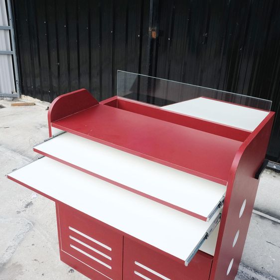 โพเดียม Podium แท่นยืนบรรยาย แท่นประกาศ สีแดง มีที่เก็บของด้านล่าง รูปที่ 4