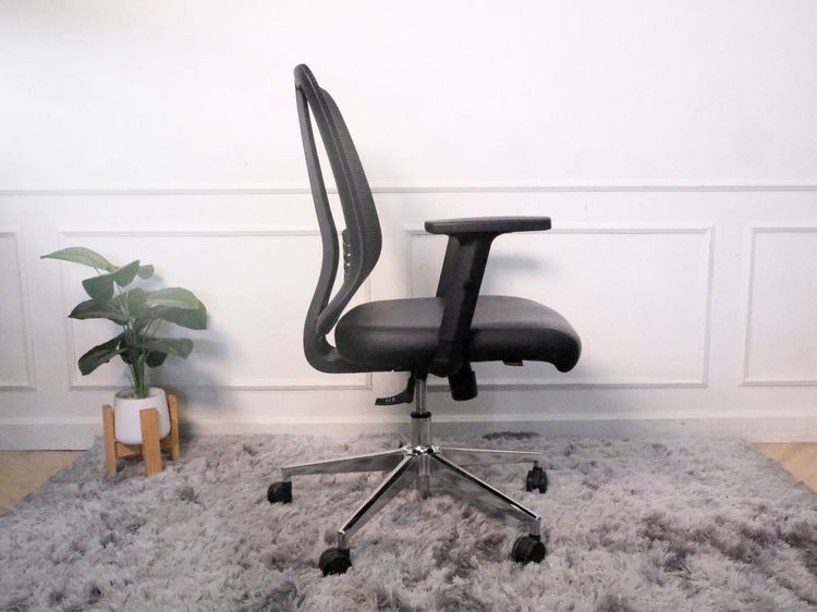 เก้าอี้สำนักงาน เบาะหนัง พนักพิงหลังตาข่าย มีแขน ขาเหล็ก มีล้อ ยี่ห้อ Rockworth รูปที่ 5