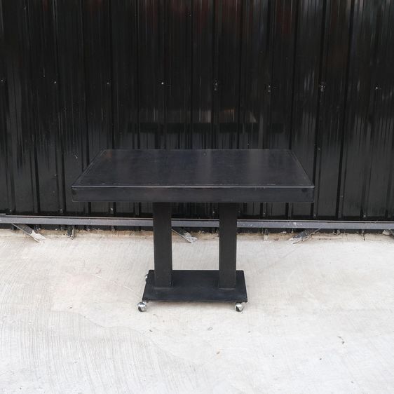 โต๊ะโครงไม้สีดำ ขาเหล็ก มีล้อ งานเกรดโรงแรม รูปที่ 3