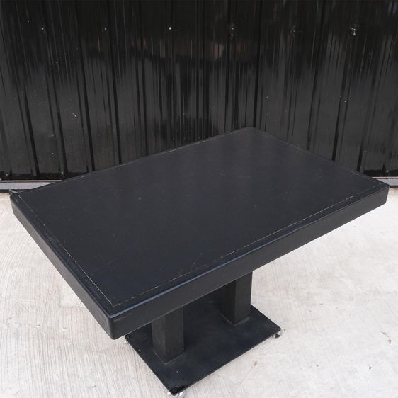 โต๊ะโครงไม้สีดำ ขาเหล็ก มีล้อ งานเกรดโรงแรม รูปที่ 2