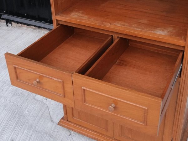 ตู้โครงไม้สัก 2 ลิ้นชัก 2 บานเปิด ตู้วางทีวี งานโรงแรม รูปที่ 3